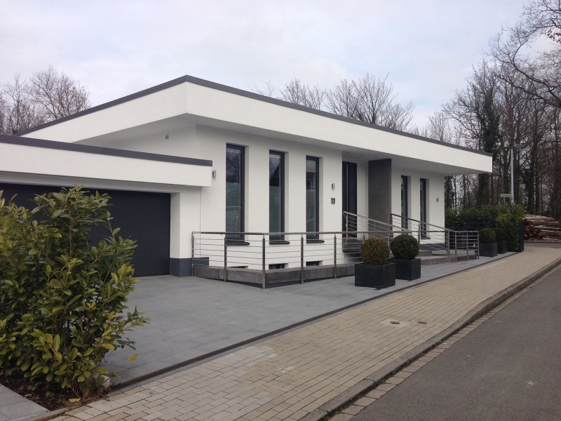Villa mit "Zen - Terrasse" in Ratingen